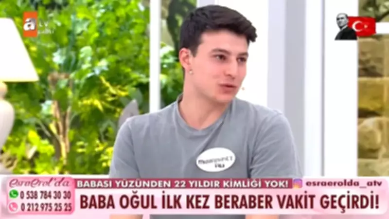 22 Yıldır Kimliksiz Yaşayan Muhammet Ali, Esra Erol Sayesinde Babasına Kavuştu