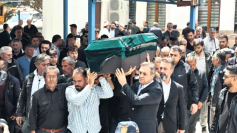 Acı veda: Cinayet kurbanı Kübra Yapıcı son yolculuğuna uğurlandı