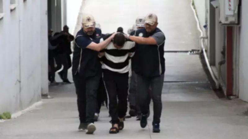 Adana'da DEAŞ'ın uyuyan hücresine operasyon: 16 şüpheli yakalandı