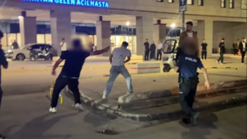 Adıyaman'da hastanede bıçaklı dehşet: 2 güvenlik ve bir akraba yaralandı