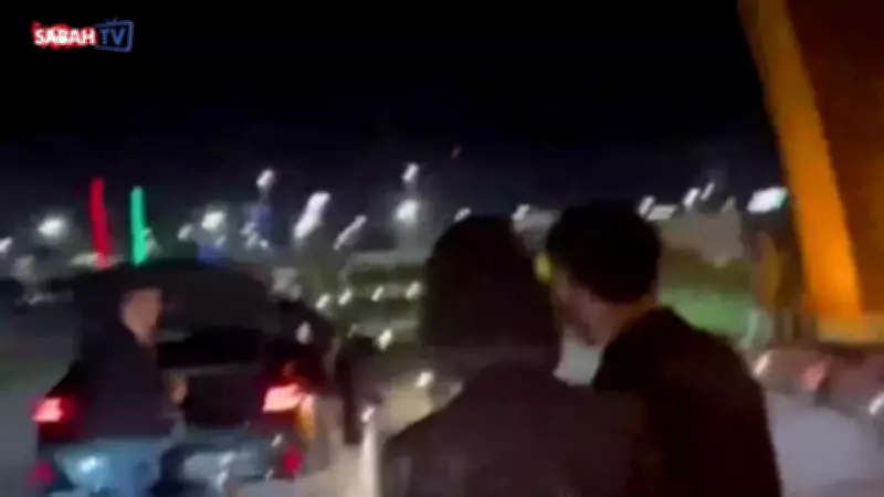 Ahu Yağtu ve Bora Cengiz'den İlk Kez Ele Ele Poz
