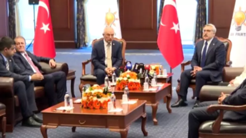 AK Parti ve CHP arasında 3 bayram sonra ilk bayramlaşma