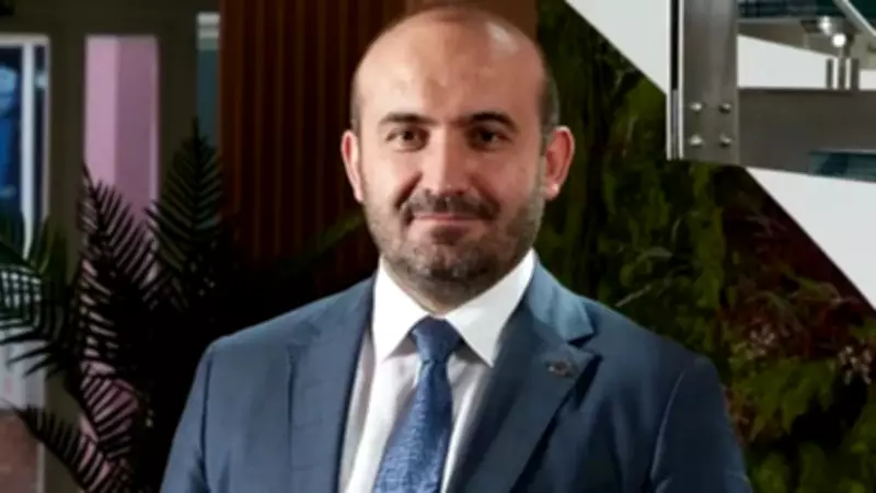 AK Partili Albayrak: Yetimin hakkına ve aşevindeki rızka göz diktiler