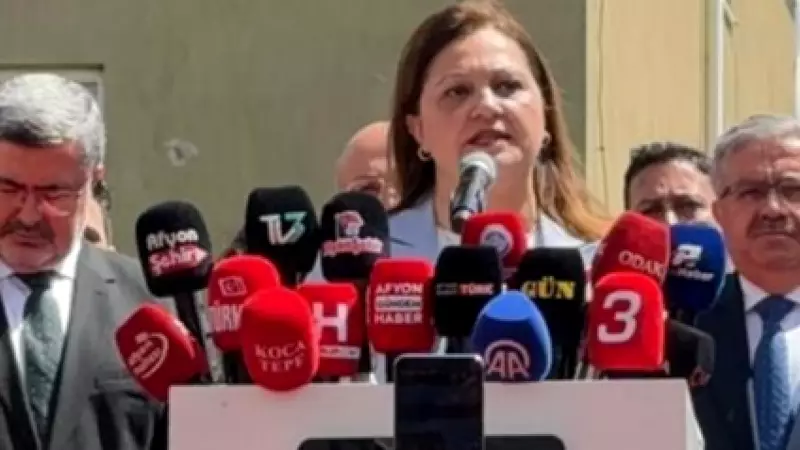 AK Parti'ye geçen Afyonkarahisar Belediye Başkanı Burcu Köksal'dan ilk açıklama