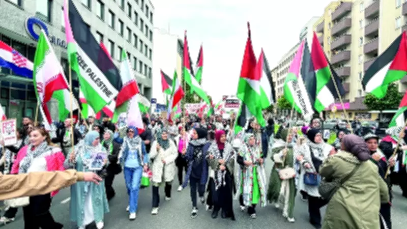 Alman İstihbaratı: Karpuz ve Ahtapot Sembolleri Antisemitizm İçerebilir