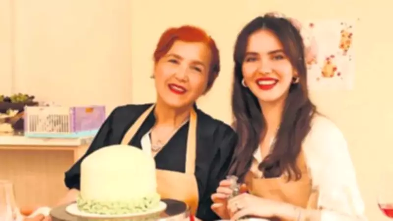 Almila Ada: Hayatta En Çok Örnek Aldığım İnsan Annem