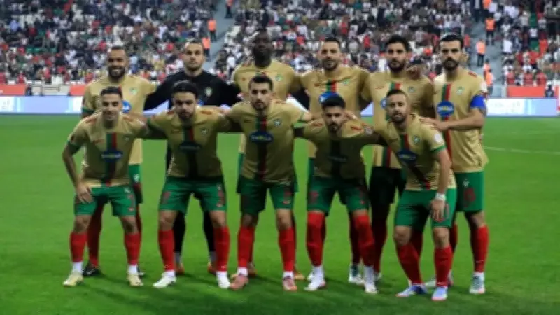 Amedspor Süper Lig'e yükseldi, üç büyük kulüp tebrik etti