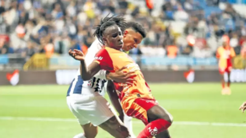 Şampiyon Galatasaray Kasımpaşa'ya yenildi, Paşa Süper Lig'de kaldı