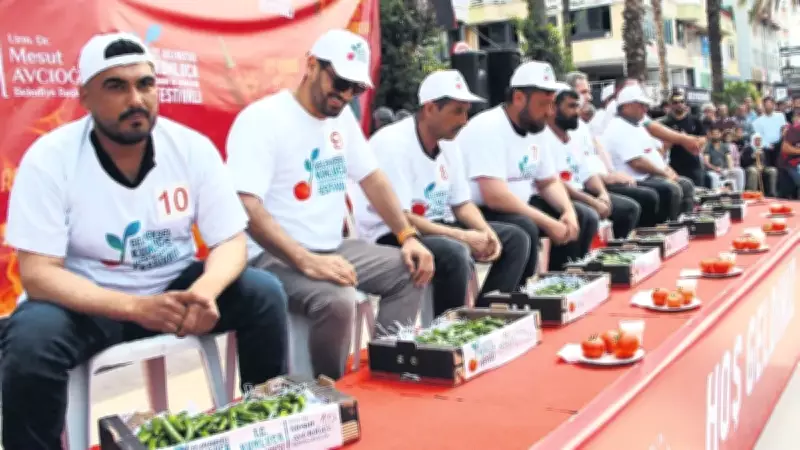 Antalya'da Acı Biber Yarışması: 474 Gramla Rekor