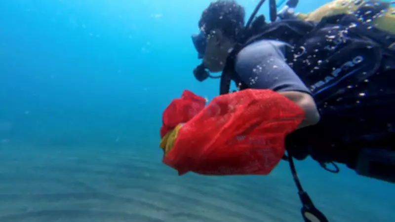 Antalya'da Deniz Dibi Temizliğinde 20 Ton Atık Çıkarıldı
