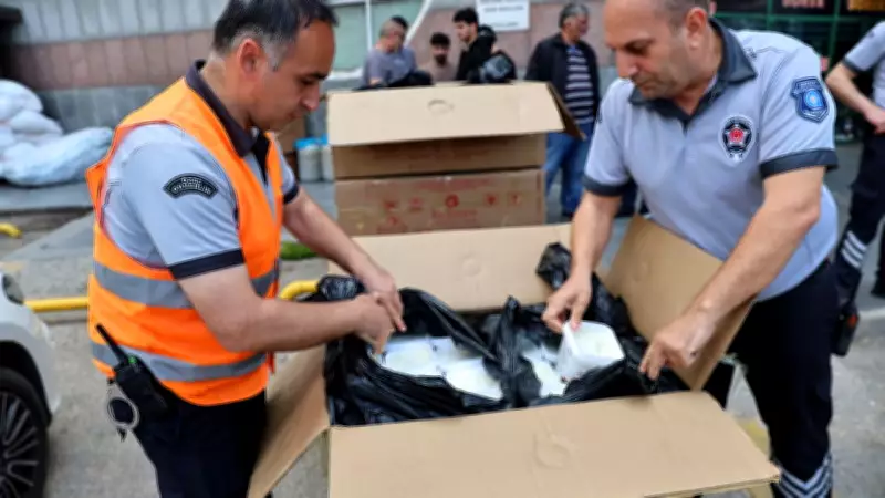 Antalya'da otobüste 1 ton yoğurt imha edildi