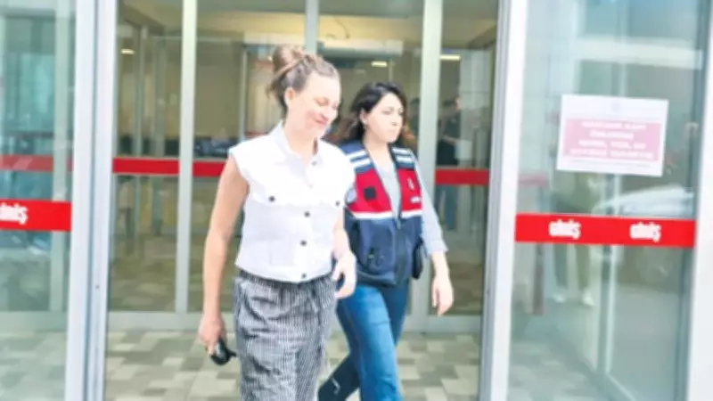 Apar Topar Döndü, İfade Verdi! Ünlü İsim Şaşkına Çevirdi