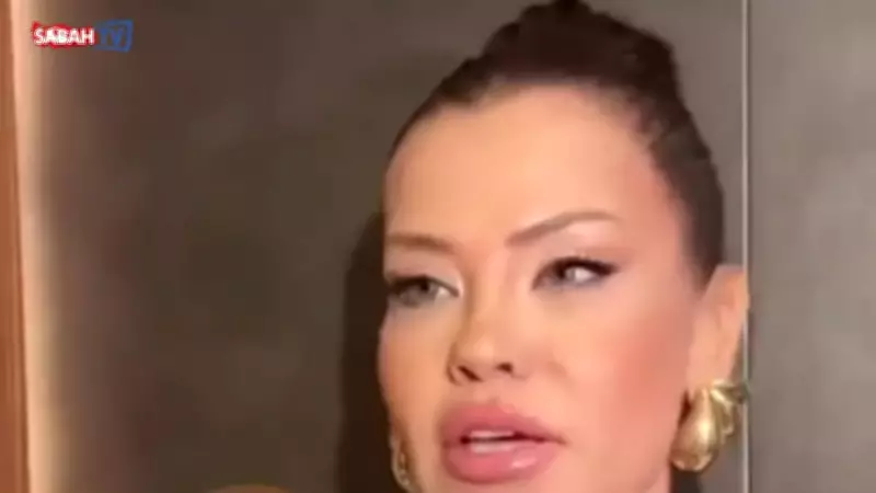 Şarkıcı Lara'dan sosyal medya itirafı: Ev kadını olsam daha mutlu olurdum