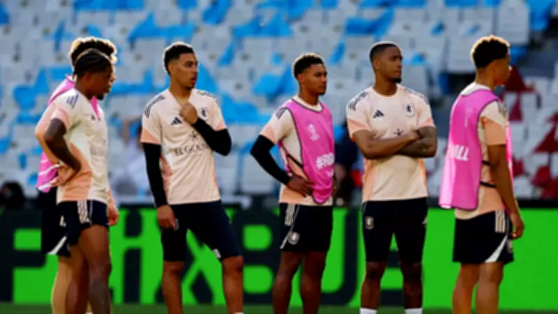 Aston Villa, UEFA Avrupa Ligi finali için Beşiktaş Park'ta son antrenmanını yaptı