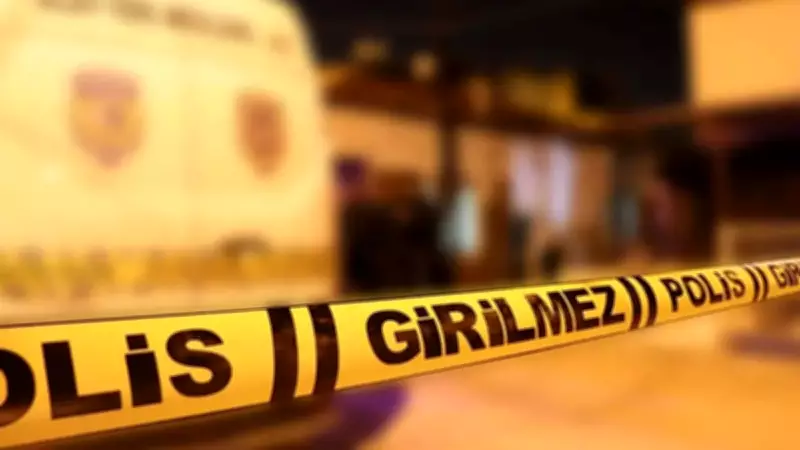 Avcılar'da 16 yaşında 40 suç kaydı olan çocuk hırsız yakalandı