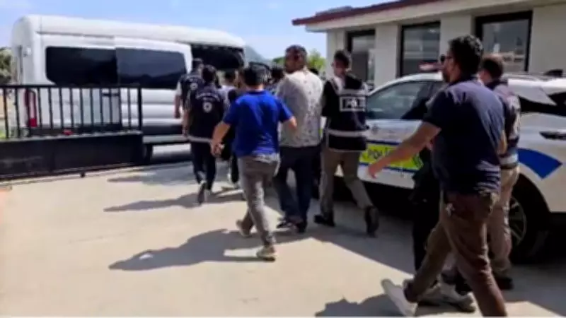 Aydın'da 34 düzensiz göçmen yakalandı, 3 organizatör tutuklandı
