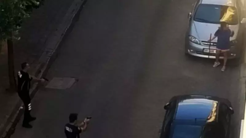 Aydın'da samuray kılıçlı genç kız dehşet saçtı