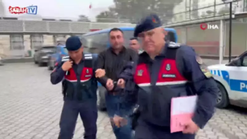 Babasını 8 kurşunla öldüren zanlı adliyeye sevk edildi