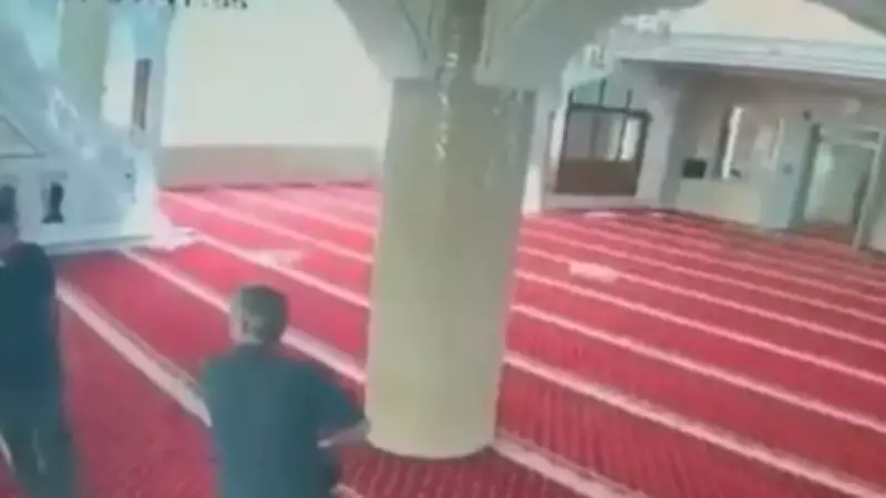 Bahçelievler'de cami imamına yumruklu saldırı