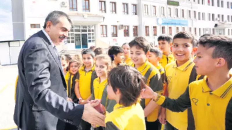 Bakan Tekin: Evlatlarımızı Ekranların İnsafına Terk Etmemeliyiz