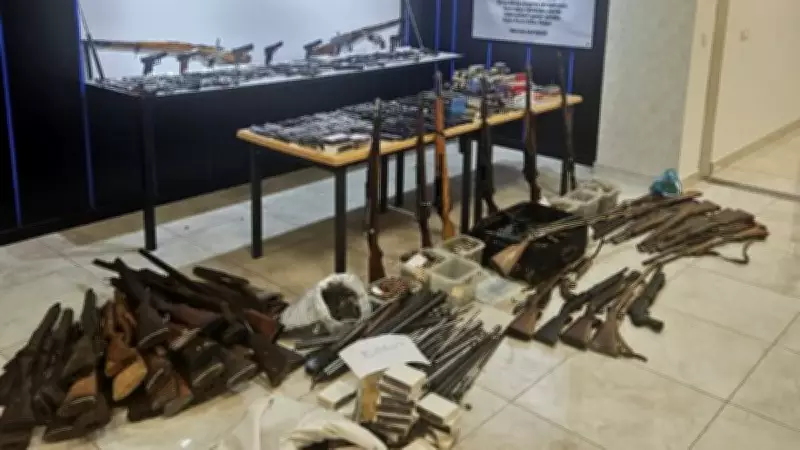 Başkentte evinde çok sayıda silah bulunan şüpheli için adli işlem
