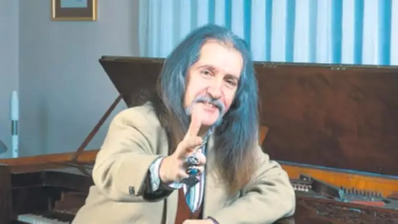 Barış Manço'nun mirası için Bakan Ersoy ve Doğukan Manço bir araya geldi
