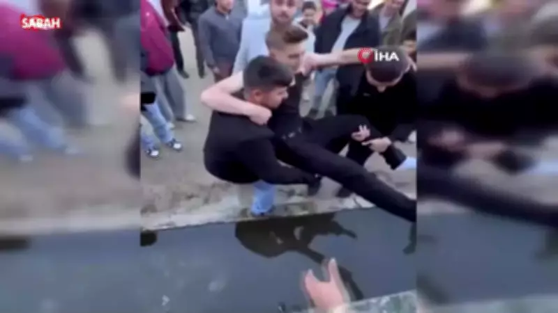 Bayram Namazına Gelmeyenleri Buz Gibi Suya Attılar