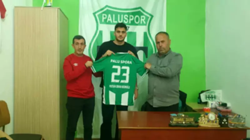 Beşiktaşlı Mustafa Hekimoğlu, memleketi Palu'da gençlerle buluştu