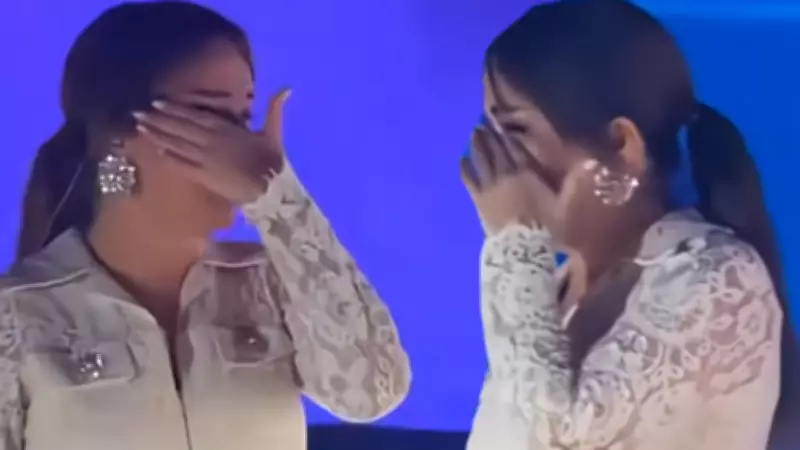 Bengü Mersin Konserinde Duygusal Anlar Yaşadı Gözyaşlarına Hakim Olamadı