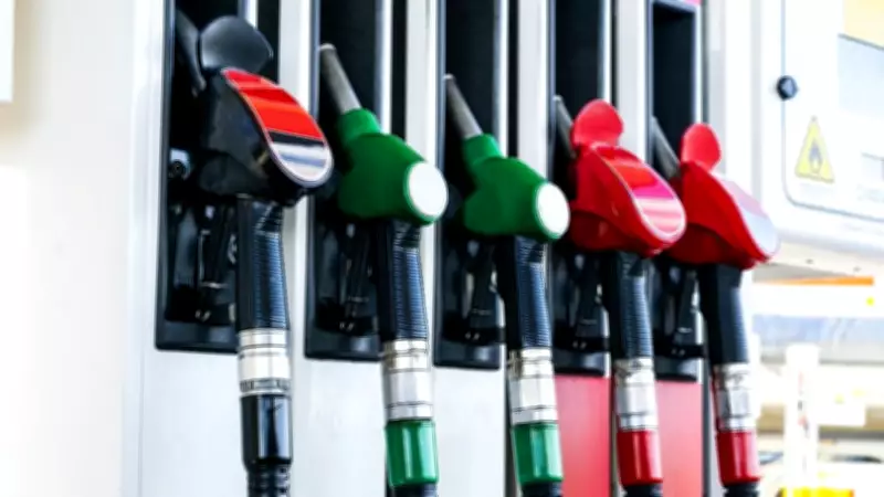 Benzine 50 kuruş zam, LPG'ye 1.33 TL indirim geldi! 7 Mayıs güncel akaryakıt fiyatları