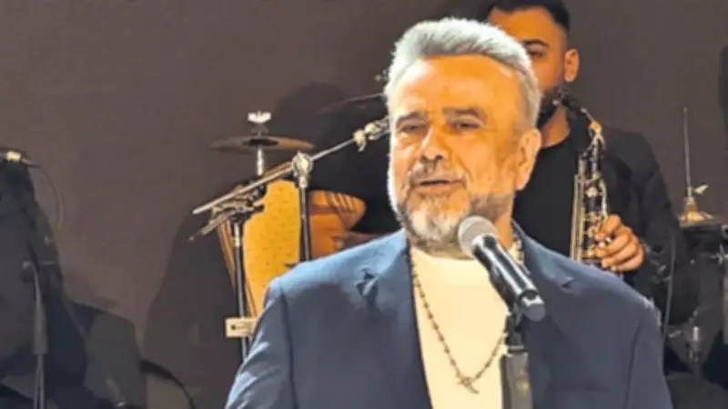 Bülent Serttaş yeni şarkısını sahnede 4 kez seslendirdi