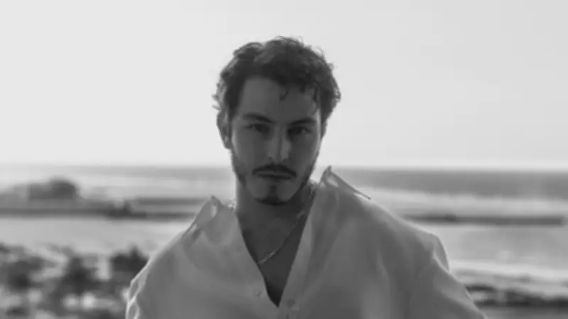 Boran Kuzum'dan taşınma iddialarına esprili yanıt