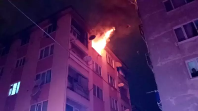 Bursa Osmangazi'de 6 katlı binada yangın paniği