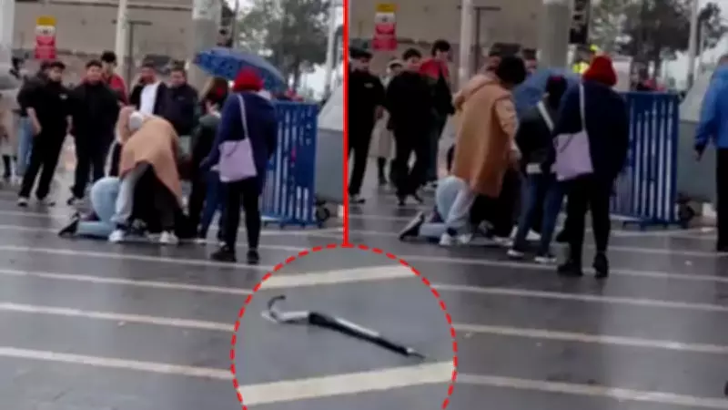 Bursa'da engelli şemsiye satıcısına kadın grubundan şiddet