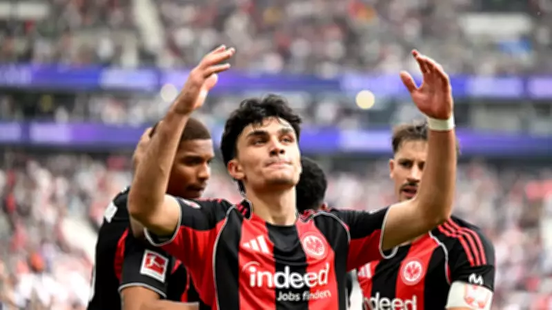 Can Uzun'un golü Eintracht Frankfurt'a yetmedi! Hamburg deplasmanda 2-1 kazandı