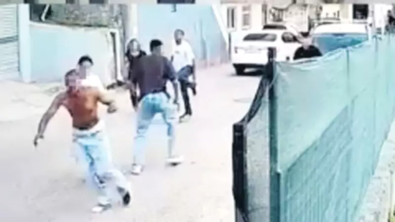 Cezaevinden İzinli Çıktı, Eşini Sırtından Bıçakladı