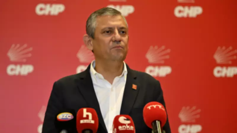 CHP Genel Başkanı Özgür Özel, Büyükşehir Belediye Başkanlarıyla Toplandı