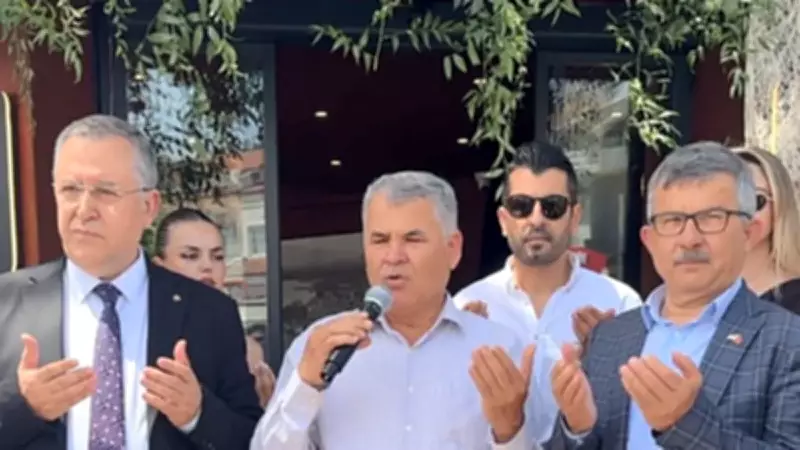 CHP'li belediyeden dualı meyhane açılışına tepki yağdı