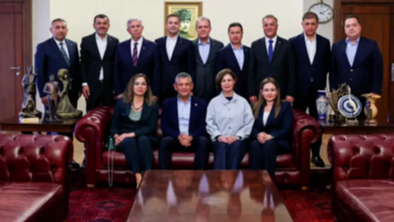 CHP'li Büyükşehir Belediye Başkanlarından Ortak Açıklama: Kurultay 45 Gün İçinde Toplanmalı