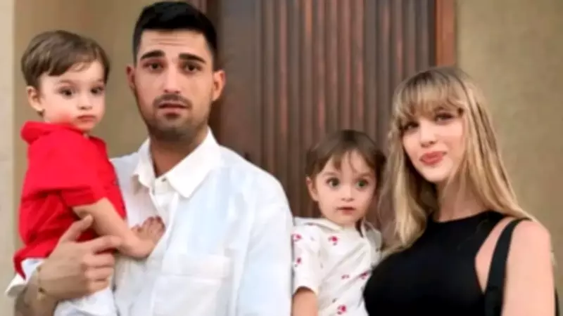 İdo Tatlıses'ten babası İbrahim Tatlıses ve ikizleriyle aile pozu