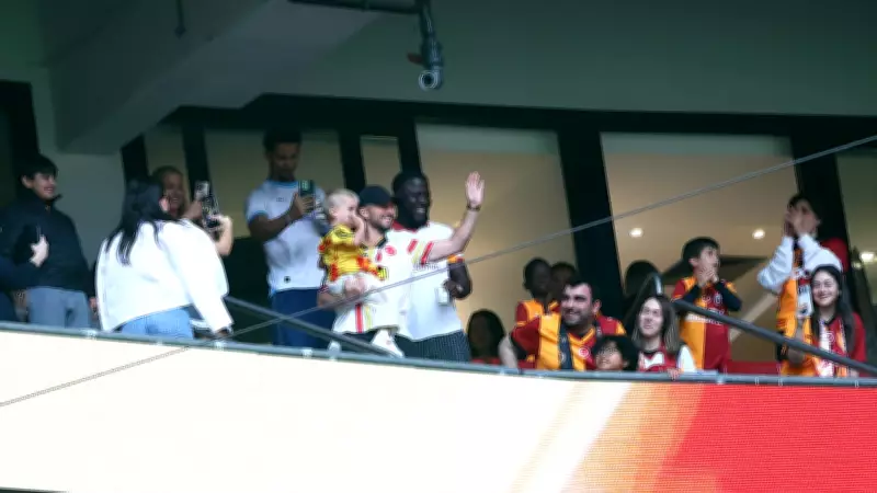 Dries Mertens ve Ailesi RAMS Park'ta Antalyaspor Maçını İzledi