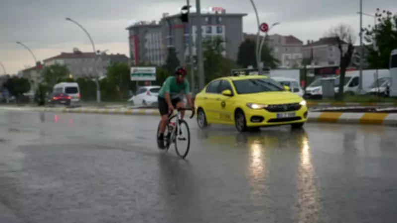 Edirne'de Kuvvetli Sağanak Hayatı Olumsuz Etkiledi