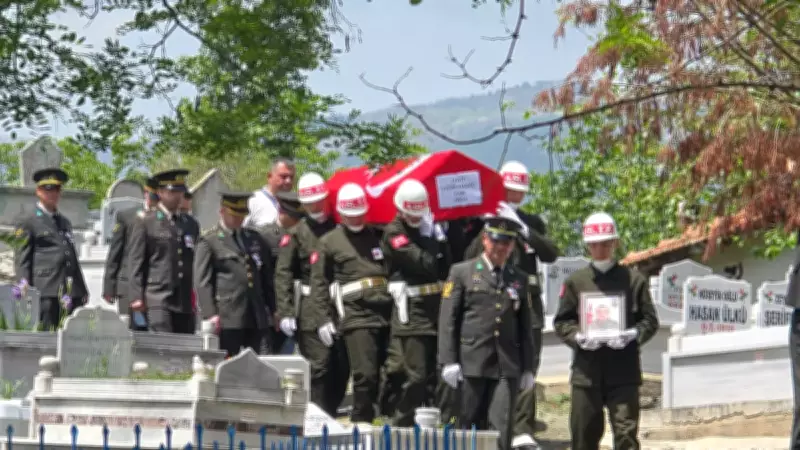 Şehit Uğur Sağdıç'ın cenazesi 14 yıl sonra İstanbul'a nakledildi