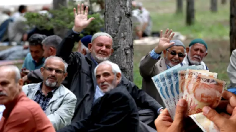 Emekli ve memur maaşına yeni zam geliyor! İşte masadaki en net rakam ve refah payı formülü