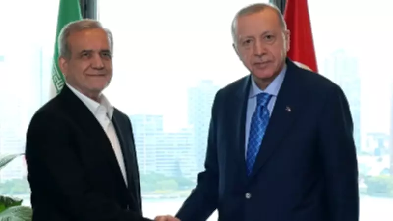 Erdoğan, Pezeşkiyan ve Şahbaz Şerif'le Bayramlaştı