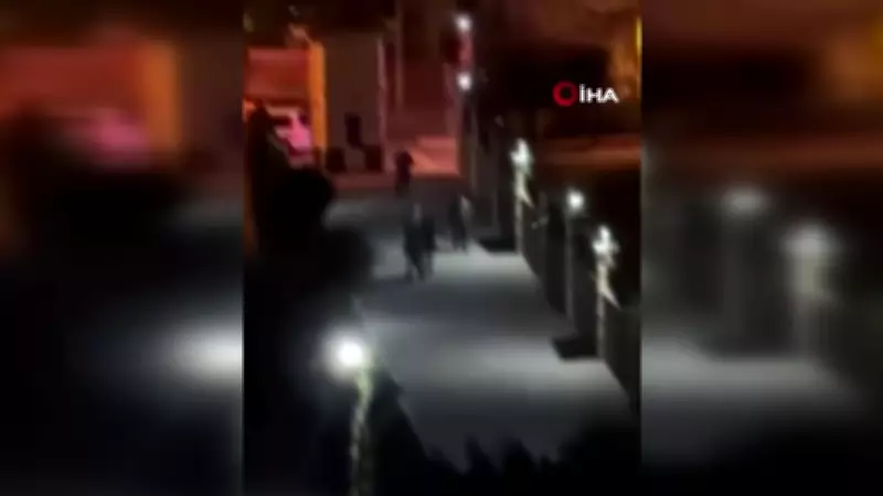 Esenyurt'ta Kafeye Silahlı Saldırı: 17 Yaşındaki Şüphelide El Bombası Bulundu