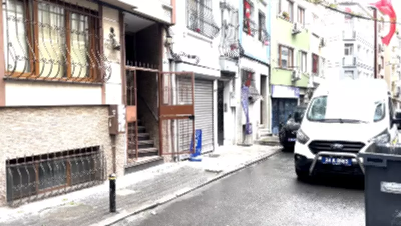 Eski sevgiliden kanlı baskın: Yeni sevgiliyi 7 yerinden bıçakladı