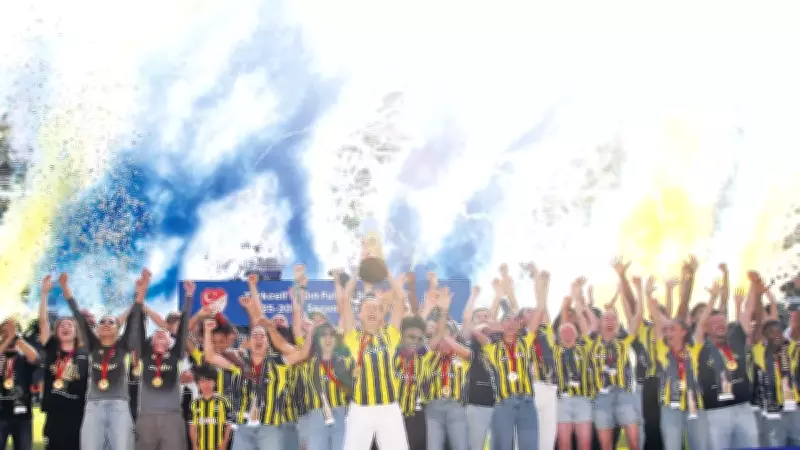 Fenerbahçe Kadın Futbol Takımı Tarihinde İlk Kez Şampiyon Oldu