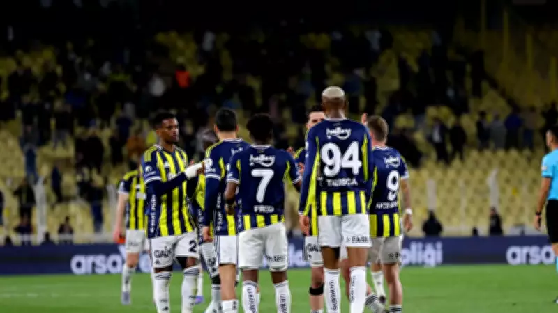 Fenerbahçe'ye servet kazandıracak! Yıldız futbolcu için kapıyı çaldılar