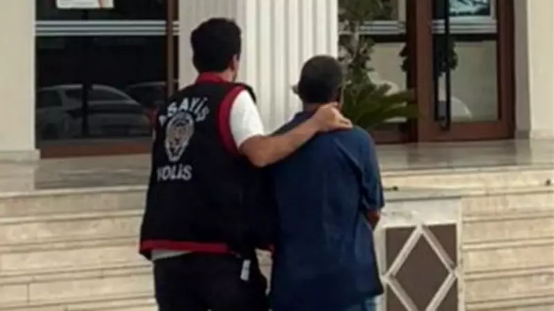Fethiye'de 25'er yıl hapis cezası bulunan firari 2 kardeş yakalandı